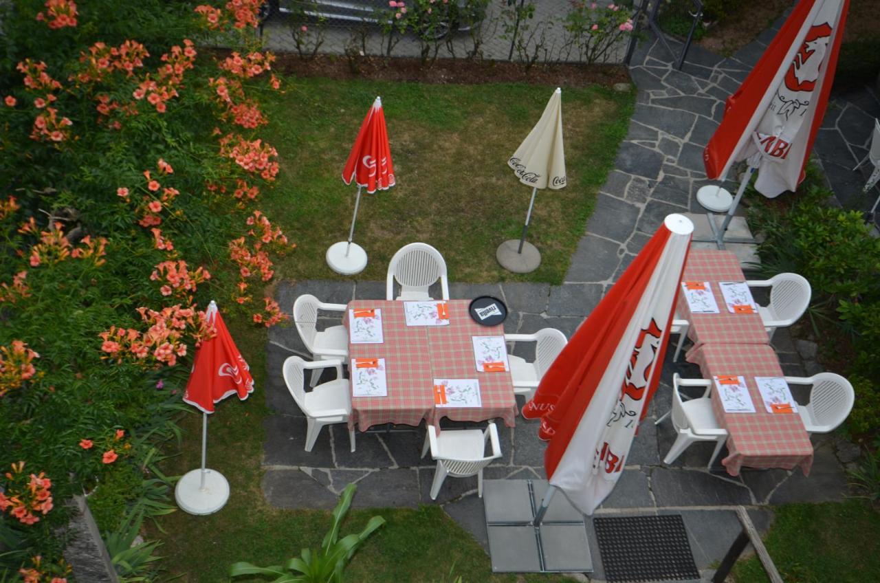 Hotel Pensione Serena Purasca Экстерьер фото