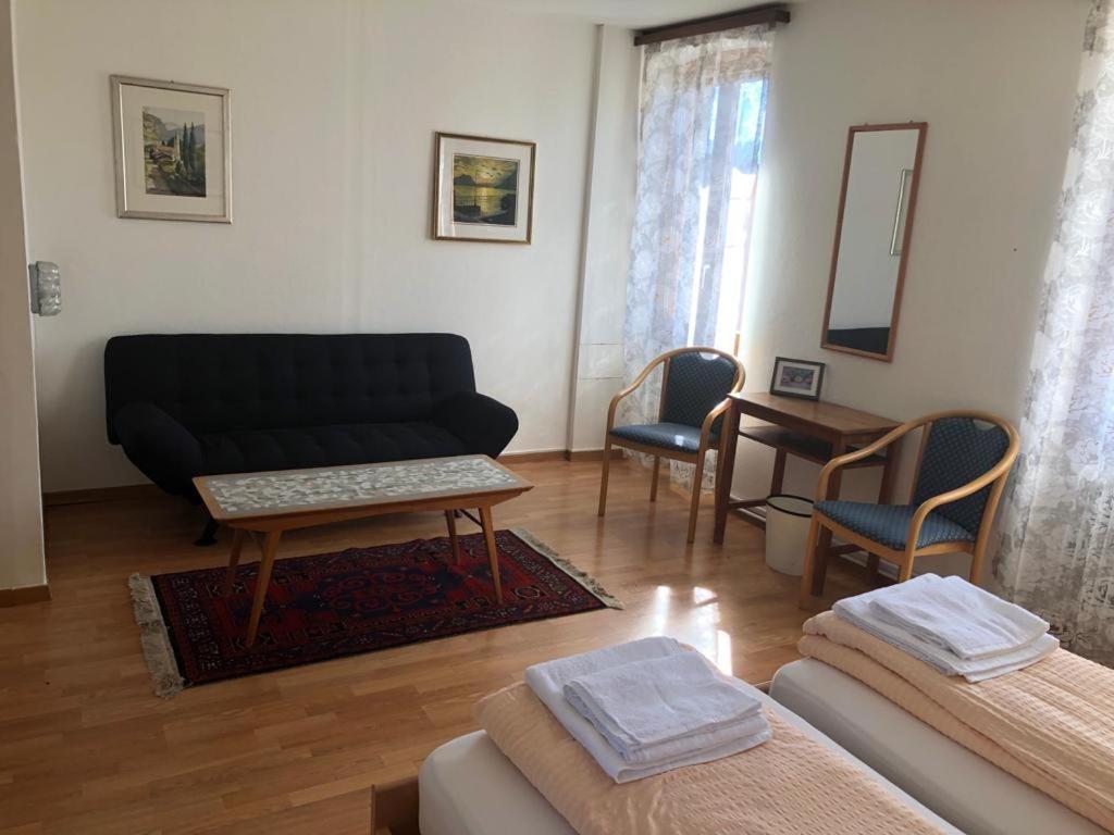 Hotel Pensione Serena Purasca Экстерьер фото