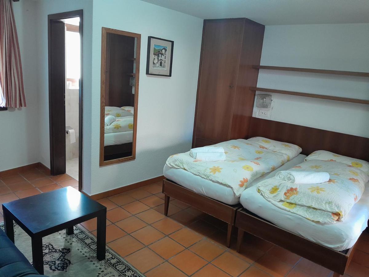 Hotel Pensione Serena Purasca Экстерьер фото