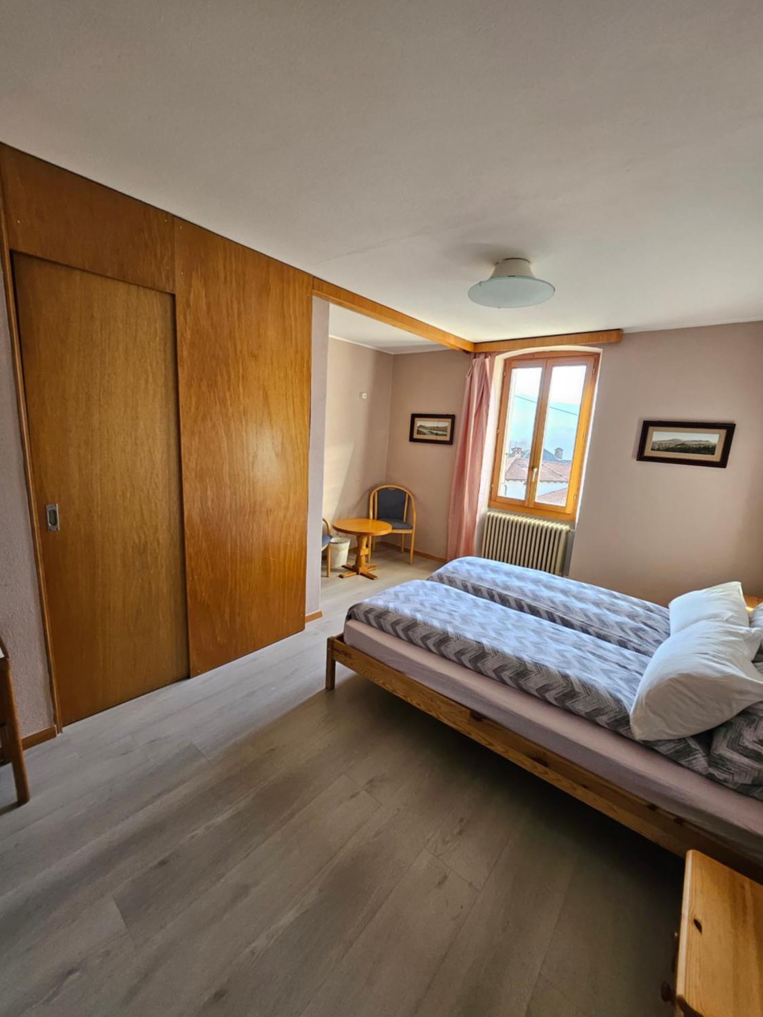 Hotel Pensione Serena Purasca Экстерьер фото
