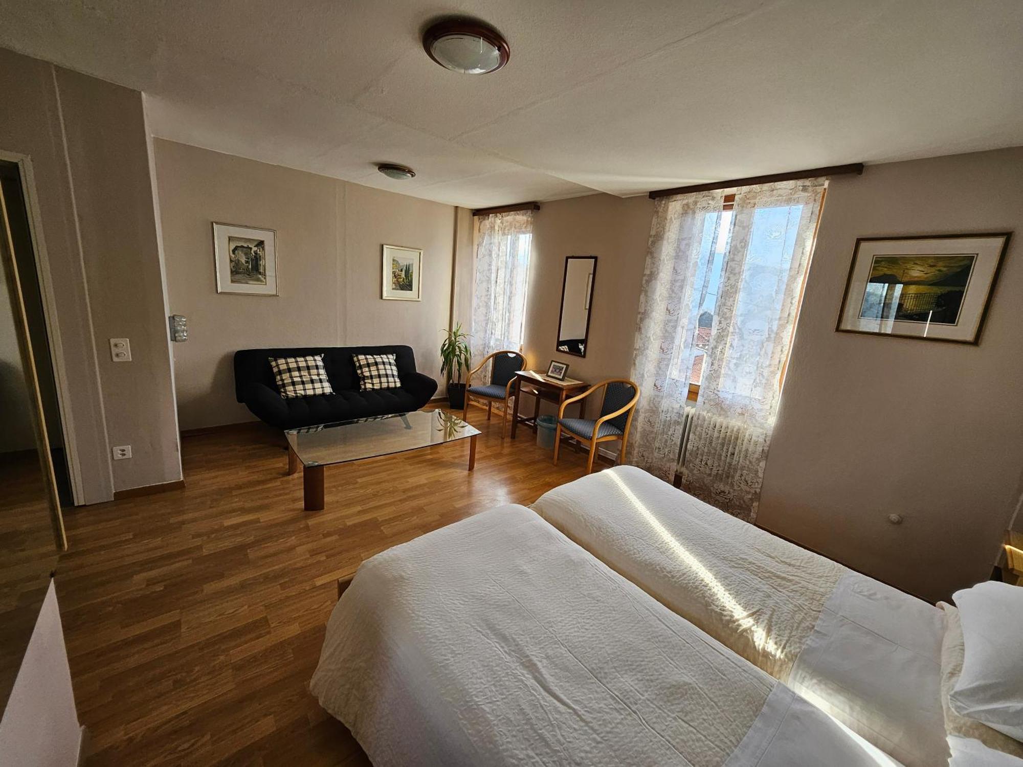 Hotel Pensione Serena Purasca Экстерьер фото