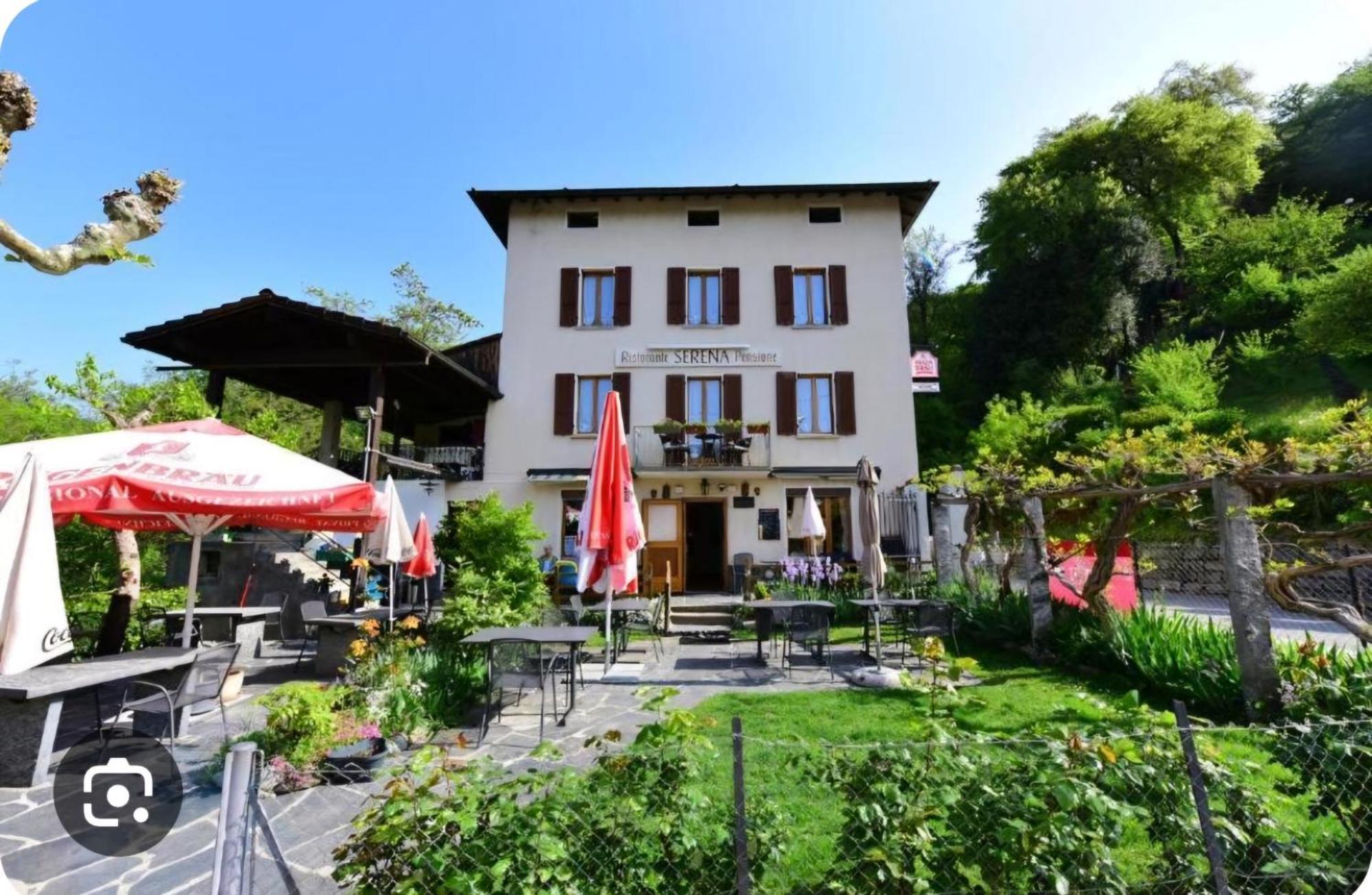 Hotel Pensione Serena Purasca Экстерьер фото