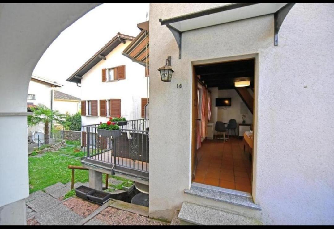 Hotel Pensione Serena Purasca Экстерьер фото