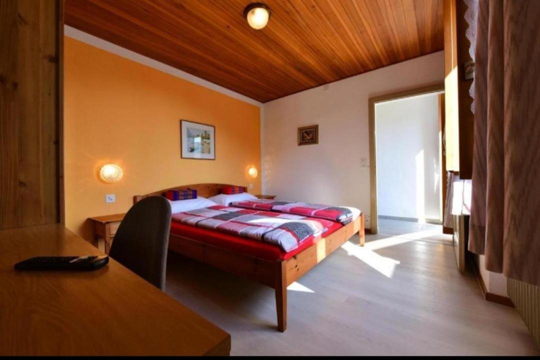 Hotel Pensione Serena Purasca Экстерьер фото